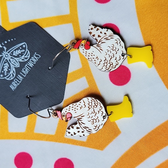 Chickens in rainboots earrings 🐔 - Picture 3 of 8
